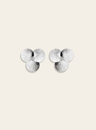 Tanssi stud earrings, silver